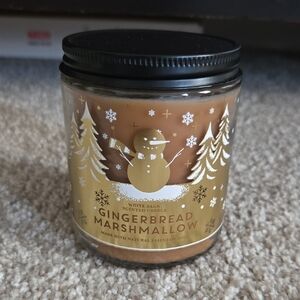 Festive Gingerbread Marshmallow Candle